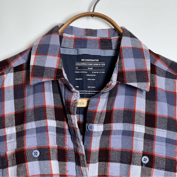 REⵊ Cᴏ-ᴏᴘ Wᴏᴍᴇɴ's Wᴀʟʟᴀᴄᴇ Lᴀᴋᴇ Fʟᴀɴɴᴇʟ Sʜɪʀᴛ - Picture 3 of 9